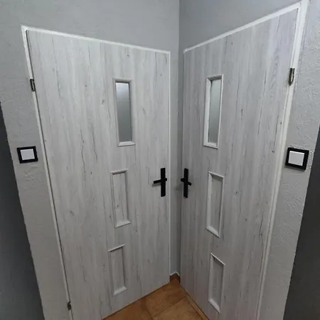 3030 Jana Spychalskiego 32 - Tanie W Apartamencie - Samodzielne Zameldowanie - Self Check In Apartman