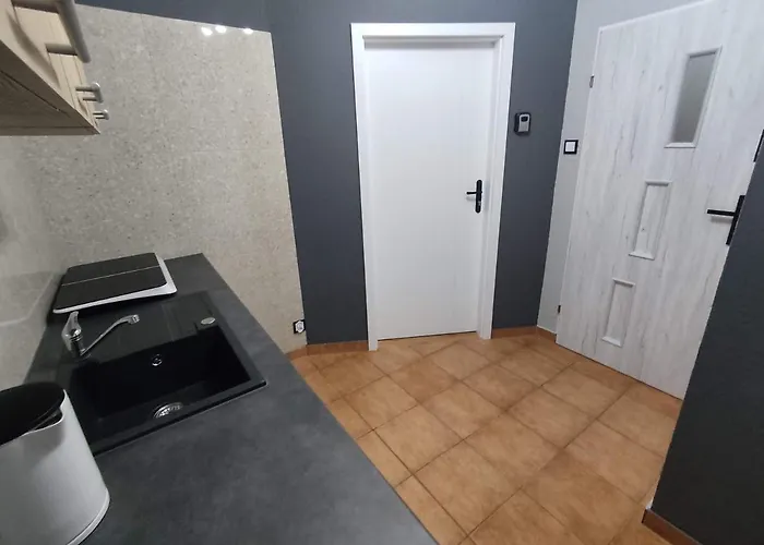 3030 Jana Spychalskiego 32 - Tanie W Apartamencie - Samodzielne Zameldowanie - Self Check In Poznań