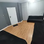 3030 Jana Spychalskiego 32 - Tanie W Apartamencie - Samodzielne Zameldowanie - Self Check In * Poznan
