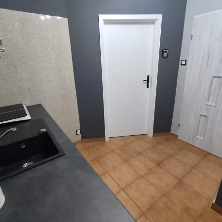 3030 Jana Spychalskiego 32 - Tanie W Apartamencie - Samodzielne Zameldowanie - Self Check In Poznan