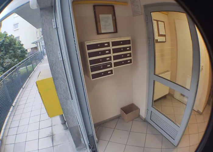 3030 Jana Spychalskiego 32 - Tanie W Apartamencie - Samodzielne Zameldowanie - Self Check In Posen