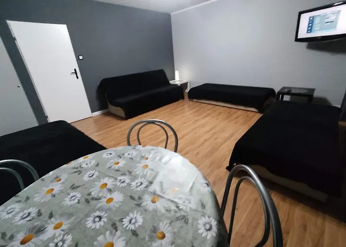 3030 Jana Spychalskiego 32 - Tanie W Apartamencie - Samodzielne Zameldowanie - Self Check In * Posen